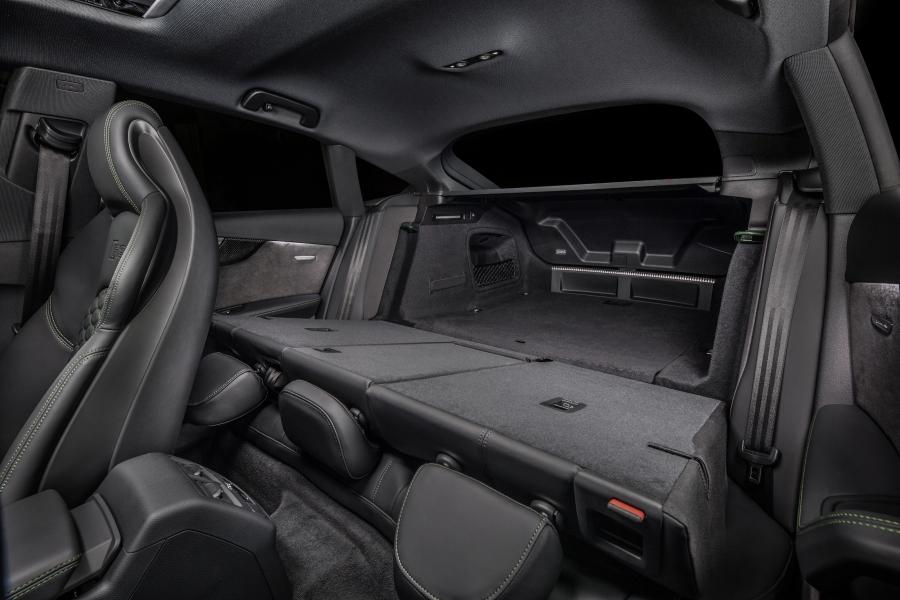 Интерьер Audi RS5 Sportback 2018 года  (NA) (фото 34 из 40)